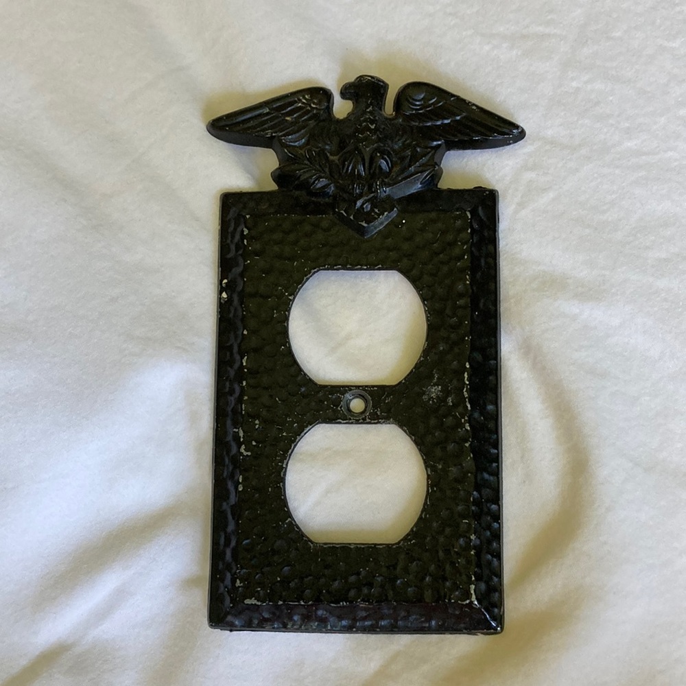 American eagle outlet cover hardware